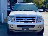 Thumbnail of 2013 White Platinum Metallic Tri-Coat Ford Expedition