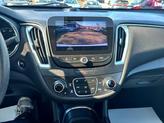 Thumbnail of 2019 Summit White Chevrolet Malibu