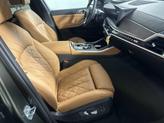 Thumbnail of 2026 Manhattan Green Metallic BMW X5