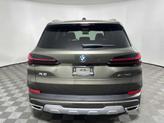 Thumbnail of 2026 Manhattan Green Metallic BMW X5