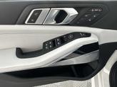 Thumbnail of 2026 Alpine White BMW X7