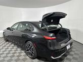 Thumbnail of 2024 Black Sapphire Metallic BMW i7