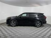 Thumbnail of 2023 Midnight Black Metallic Toyota Highlander