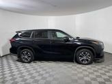 Thumbnail of 2023 Midnight Black Metallic Toyota Highlander