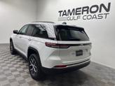Thumbnail of 2025 Bright White Clearcoat Jeep Grand Cherokee