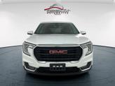 Thumbnail of 2024 White GMC Terrain