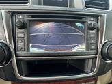 Thumbnail of 2013 Blizzard Pearl Toyota Highlander