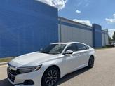 Photo of 2021 Platinum White Pearl Honda Accord