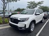 Photo of 2024 Platinum White Pearl Honda Passport
