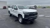 Photo of 2025 Summit White Chevrolet Colorado
