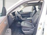 Thumbnail of 2025 Opal White Pearl Effect Volkswagen Atlas