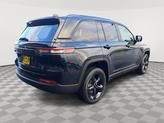 Thumbnail of 2025 Diamond Black Jeep Grand Cherokee