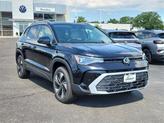 Photo of 2025 Deep Black Volkswagen Taos