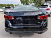 Thumbnail of 2020 Super Black Nissan Altima