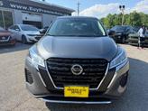 Thumbnail of 2021 Gun Metallic Nissan Kicks