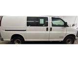 Thumbnail of 2000 Summit White Chevrolet Express 3500