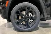 Thumbnail of 2025 DIAMOND BLACK CRYSTAL P/C Jeep Grand Cherokee L