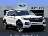 Photo of 2022 STAR WHITE MET TRI-COAT Ford Explorer