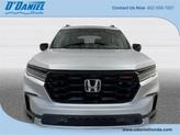 Thumbnail of 2025 Lunar Silver Metallic Honda Pilot