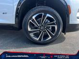 Thumbnail of 2025 White Frost Tricoat Buick Enclave