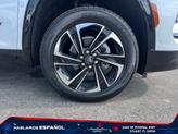 Thumbnail of 2025 White Frost Tricoat Buick Enclave