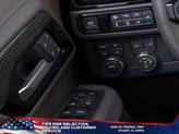 Thumbnail of 2025 Onyx Black GMC Yukon