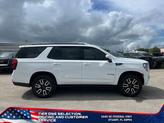 Thumbnail of 2023 Summit White GMC Yukon