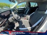 Thumbnail of 2025 Summit White Buick Envision