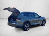 Thumbnail of 2026 avocado green pearl Volkswagen Atlas