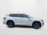 Thumbnail of 2025 Opal White Pearl Volkswagen Atlas