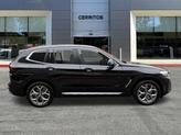 Thumbnail of 2022 Black Sapphire Metallic BMW X3