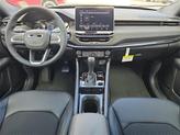 Thumbnail of 2025 Diamond Black Crystal Pearlcoat Jeep Compass