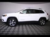 Thumbnail of 2021 Bright White Clearcoat Jeep Cherokee