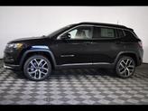 Thumbnail of 2025 Diamond Black Crystal Pearlcoat Jeep Compass