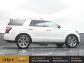 Thumbnail of 2021 White Ford Expedition