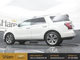 Thumbnail of 2021 White Ford Expedition