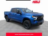 Photo of 2022 Black Chevrolet Silverado 1500