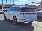 Thumbnail of 2025 White Metallic Lincoln Aviator
