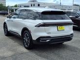 Thumbnail of 2024 White Platinum Tri-Coat Metallic Lincoln Nautilus
