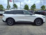 Thumbnail of 2024 White Platinum Tri-Coat Metallic Lincoln Nautilus