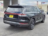 Thumbnail of 2025 Black Metallic Lincoln Aviator