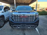 Thumbnail of 2023 Onyx Black GMC Sierra 1500