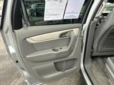 Thumbnail of 2017 Silver Ice Metallic Chevrolet Traverse