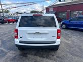 Thumbnail of 2016 Bright White Clearcoat Jeep Patriot