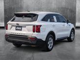 Thumbnail of 2021 Glacial White Pearl Kia Sorento