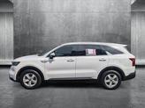 Thumbnail of 2021 Glacial White Pearl Kia Sorento