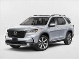 Photo of 2025 Lunar Silver Metallic Honda Pilot