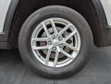 Thumbnail of 2023 Bright White Clearcoat Jeep Grand Cherokee L