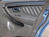 Thumbnail of 2018 Blue Ford Taurus