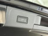 Thumbnail of 2024 Deep Black Pearl Volkswagen Atlas